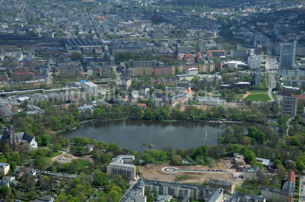 Chemnitz aus der Vogelperspektive: Wohnparks Am Schloßteich in Chemnitz