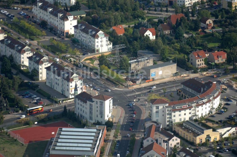 Berlin aus der Vogelperspektive: Wohnsiedlung Berlin Karow-Nord südlich der Autobahn A10 / E65