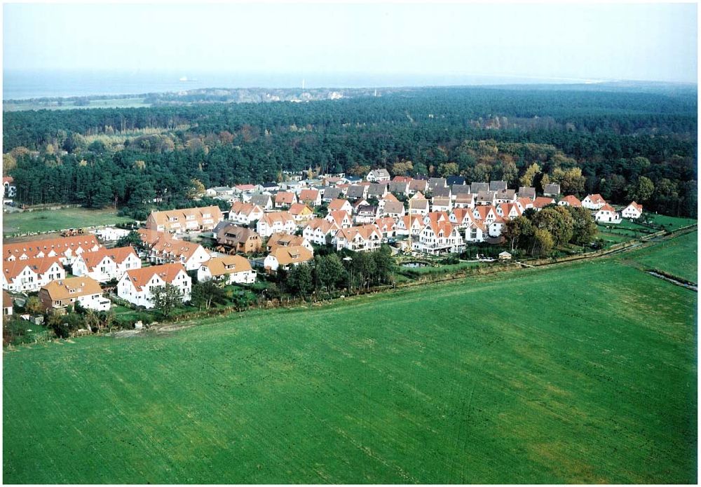 Luftaufnahme Seeheilbad Graal-Müritz / Mecklenburg - Vorpommern - Wohnsiedlung der HAWO GmbH im Seeheilbad Graal-Müritz in Mecklenburg - Vorpommern.