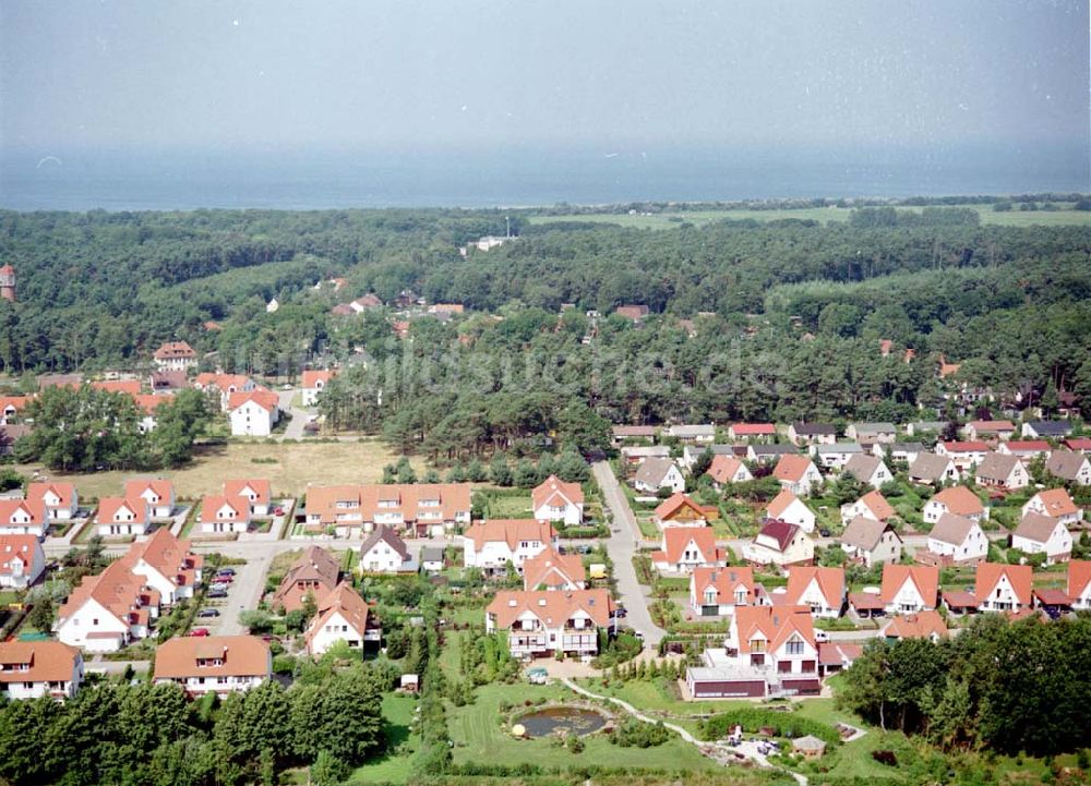 Graal Müritz von oben - Wohnsiedlung der HAWO GmbH im Seeheilbad Graal-Müritz in Mecklenburg - Vorpommern.