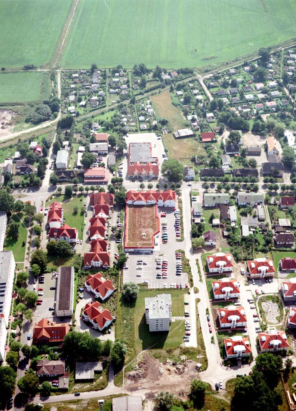 Luftbild Graal Müritz - Wohnsiedlung der HAWO GmbH im Seeheilbad Graal-Müritz in Mecklenburg - Vorpommern.