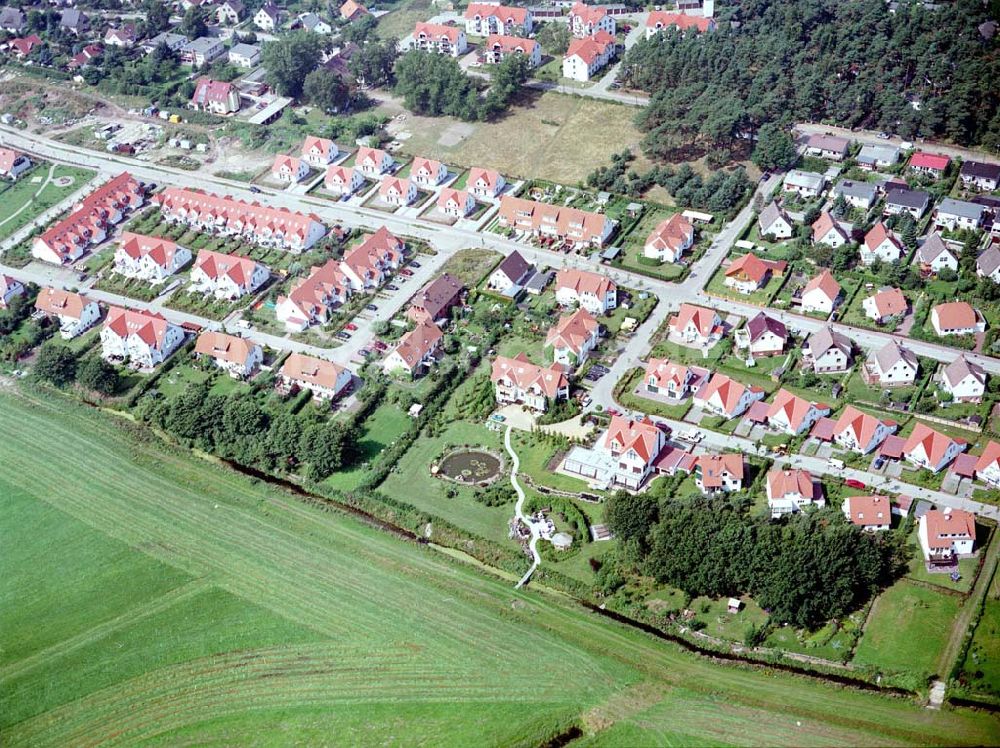 Graal Müritz aus der Vogelperspektive: Wohnsiedlung der HAWO GmbH im Seeheilbad Graal-Müritz in Mecklenburg - Vorpommern.