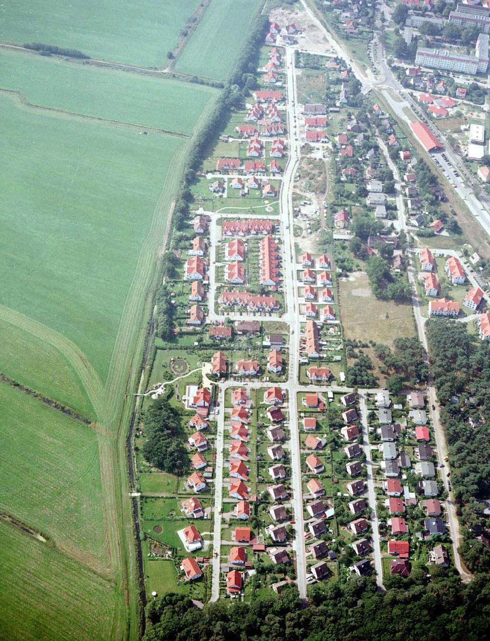 Luftaufnahme Graal Müritz - Wohnsiedlung der HAWO GmbH im Seeheilbad Graal-Müritz in Mecklenburg - Vorpommern.