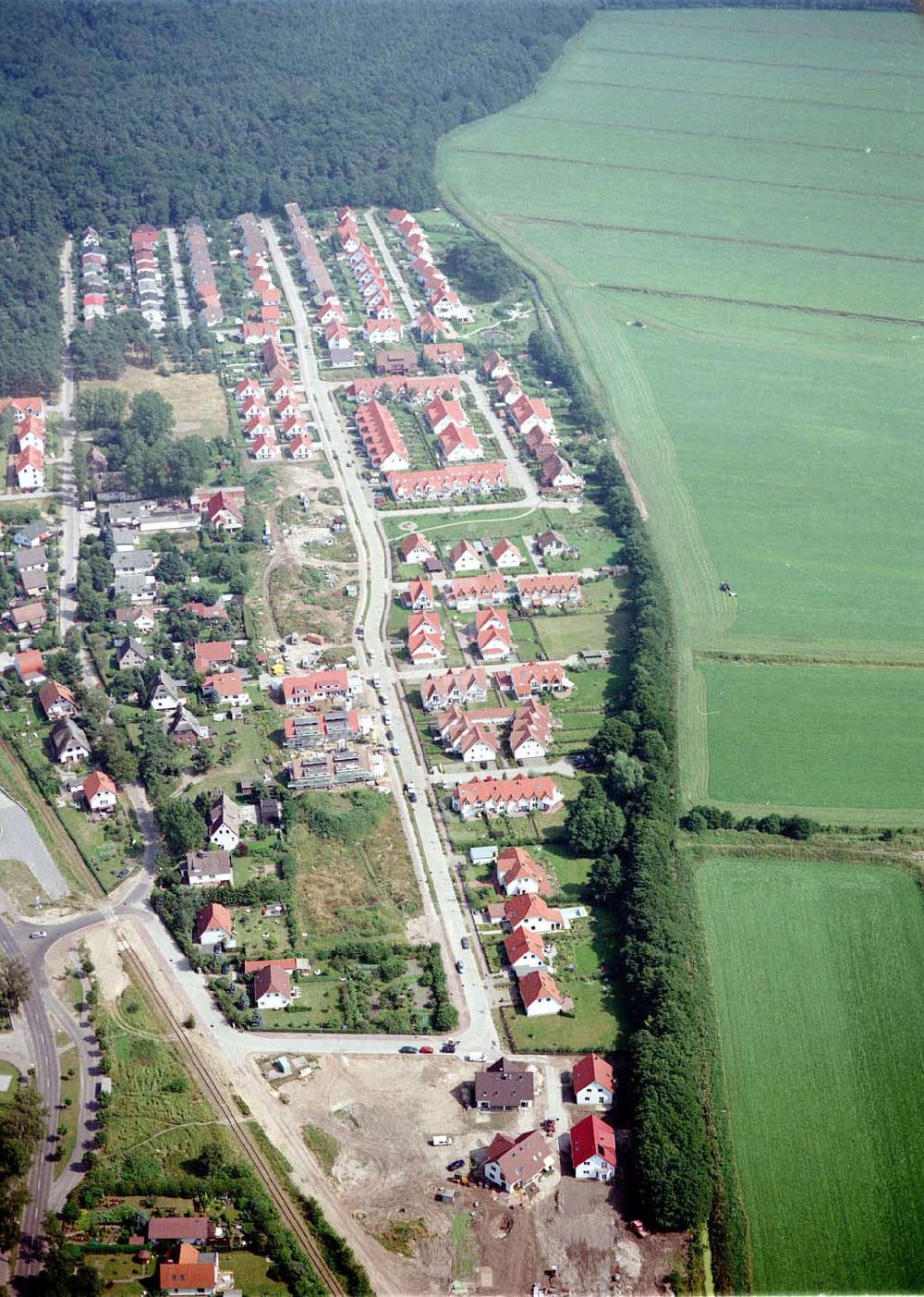 Luftaufnahme Graal Müritz - Wohnsiedlung der HAWO GmbH im Seeheilbad Graal-Müritz in Mecklenburg - Vorpommern.