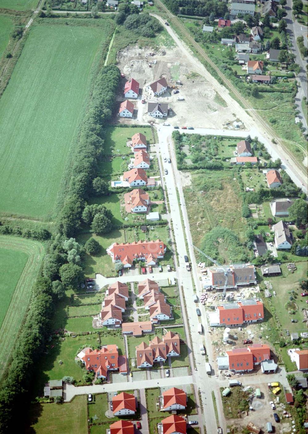 Graal Müritz von oben - Wohnsiedlung der HAWO GmbH im Seeheilbad Graal-Müritz in Mecklenburg - Vorpommern.