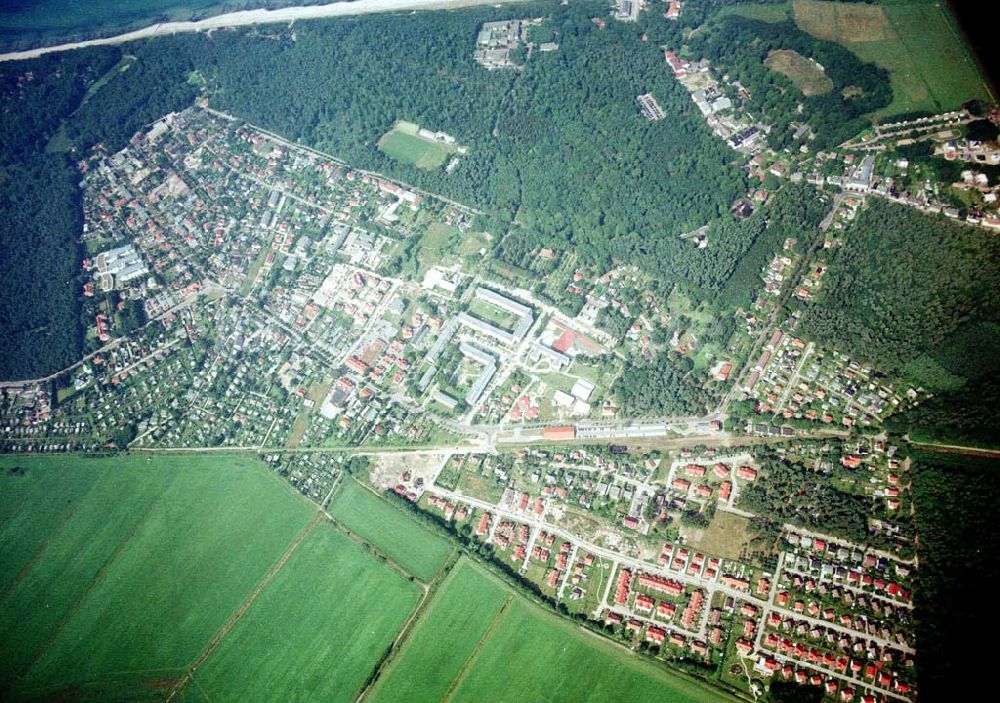 Graal Müritz von oben - Wohnsiedlung der HAWO GmbH im Seeheilbad Graal-Müritz in Mecklenburg - Vorpommern.