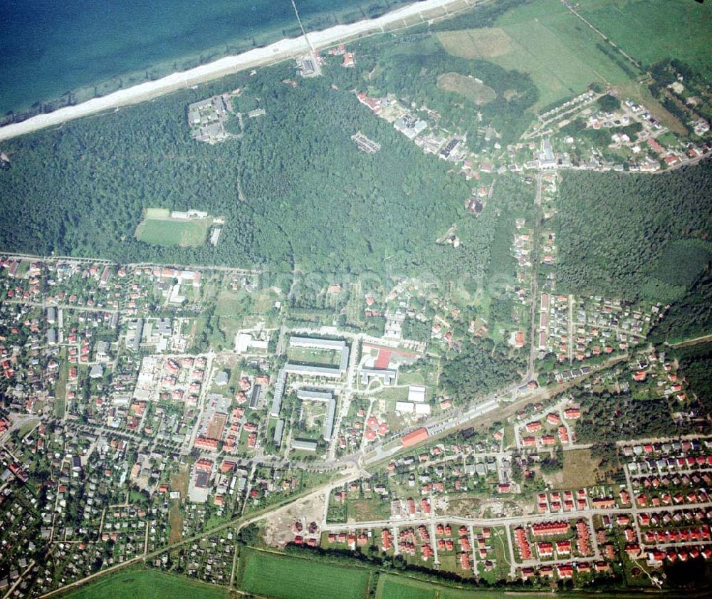 Graal Müritz von oben - Wohnsiedlung der HAWO GmbH im Seeheilbad Graal-Müritz in Mecklenburg - Vorpommern.