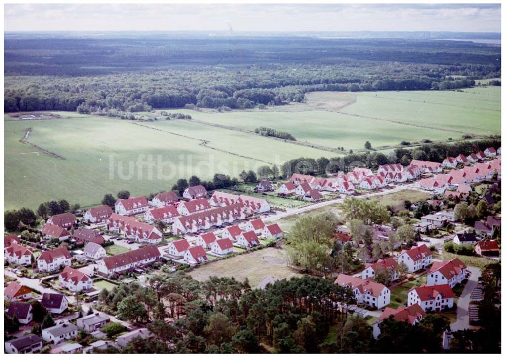 Luftaufnahme Graal-Müritz / Mecklenburg Vorpommern - Wohnsiedlung der HAWO KG in Graal - Müritz Mecklenburg Vorpommern / 27.09.02