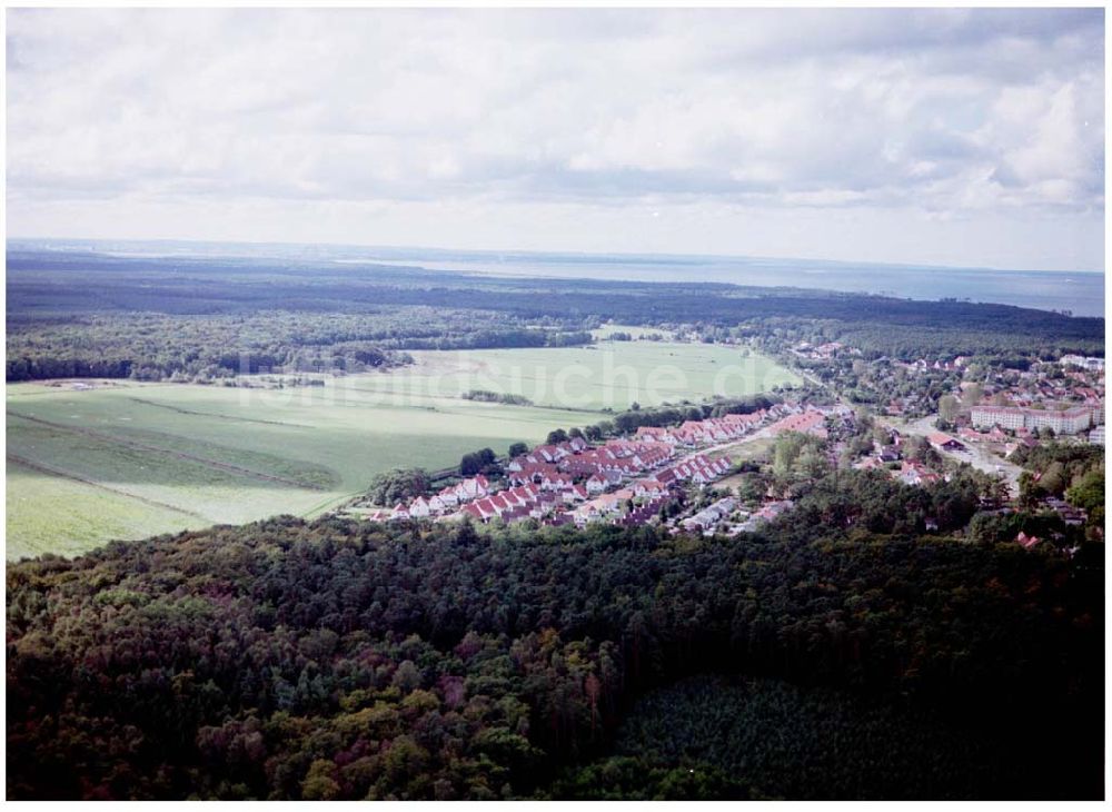 Luftbild Graal-Müritz / Mecklenburg Vorpommern - Wohnsiedlung der HAWO KG in Graal - Müritz Mecklenburg Vorpommern / 27.09.02