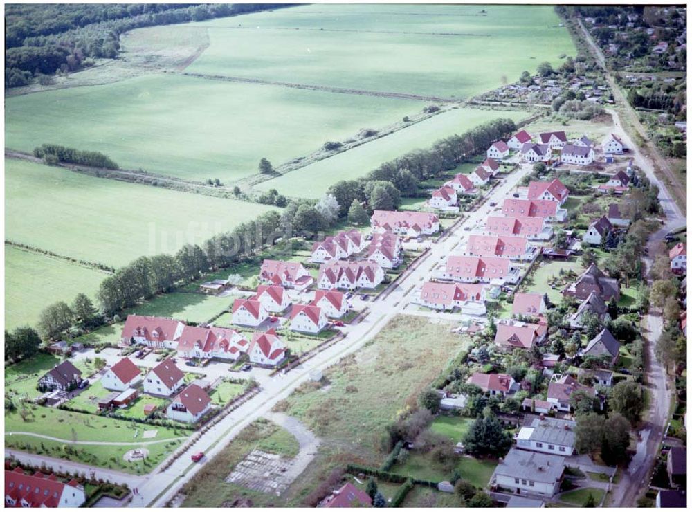 Luftaufnahme Graal-Müritz / Mecklenburg Vorpommern - Wohnsiedlung der HAWO KG in Graal - Müritz Mecklenburg Vorpommern / 27.09.02