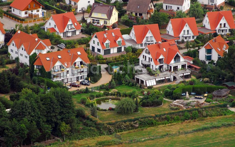 Graal-Müritz (Mecklenburg-Vorpommern) aus der Vogelperspektive: Wohnsiedlung der HAWO KG in Graal-Müritz (Mecklenburg-Vorpommern)