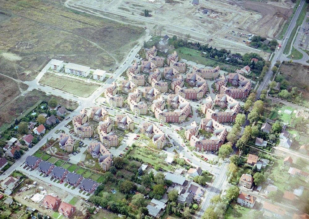 Luftbild Nauen / BRB - Wohnsiedlung in Nauen am Gewerbegebiet Mallbusen.