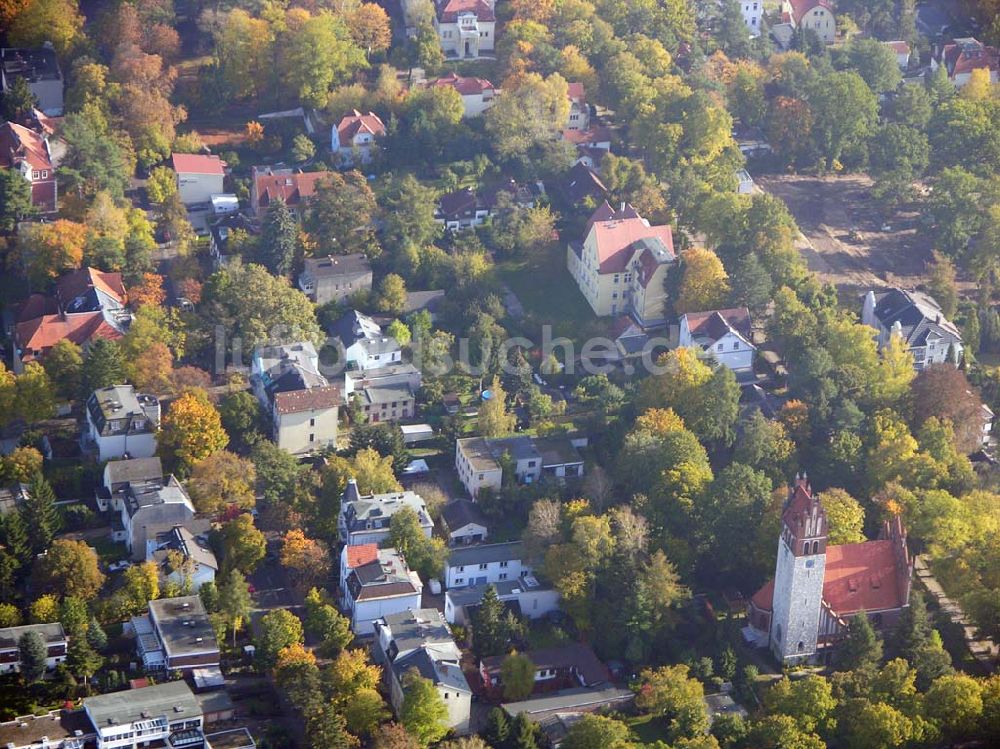 Berlin-Wittenau von oben - Wohnsiedlung-Neubau der PREMIER-Deutschland GmbH Berlin-Wittenau