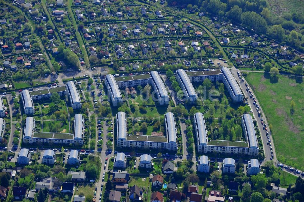 Luftbild Berlin - Wohnsiedlung Ringelnatz-Siedlung im Bezirk Marzahn-Hellersdorf in Berlin