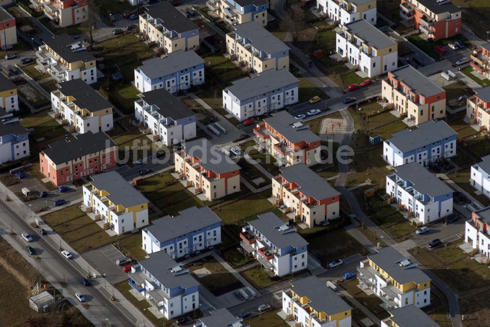 Luftaufnahme Berlin - Wohnsiedlung Schweizer Viertel in Berlin