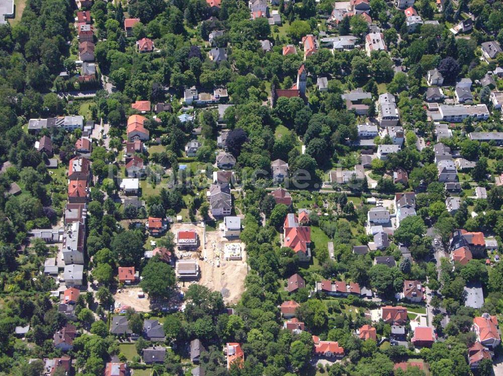 Berlin aus der Vogelperspektive: Wohnsiedlungsnbau Berlin-Reinickendorf