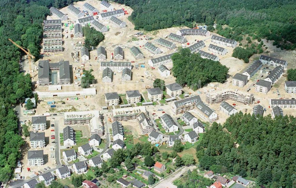 Bergfelde / Hohen Neuendorf aus der Vogelperspektive: Wohnsiedlungsneubau