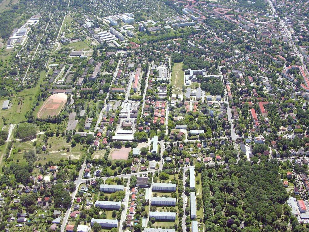 Luftbild Berlin - Karlshorst - Wohnsiedlungsneubau Berlin-Karlshorst