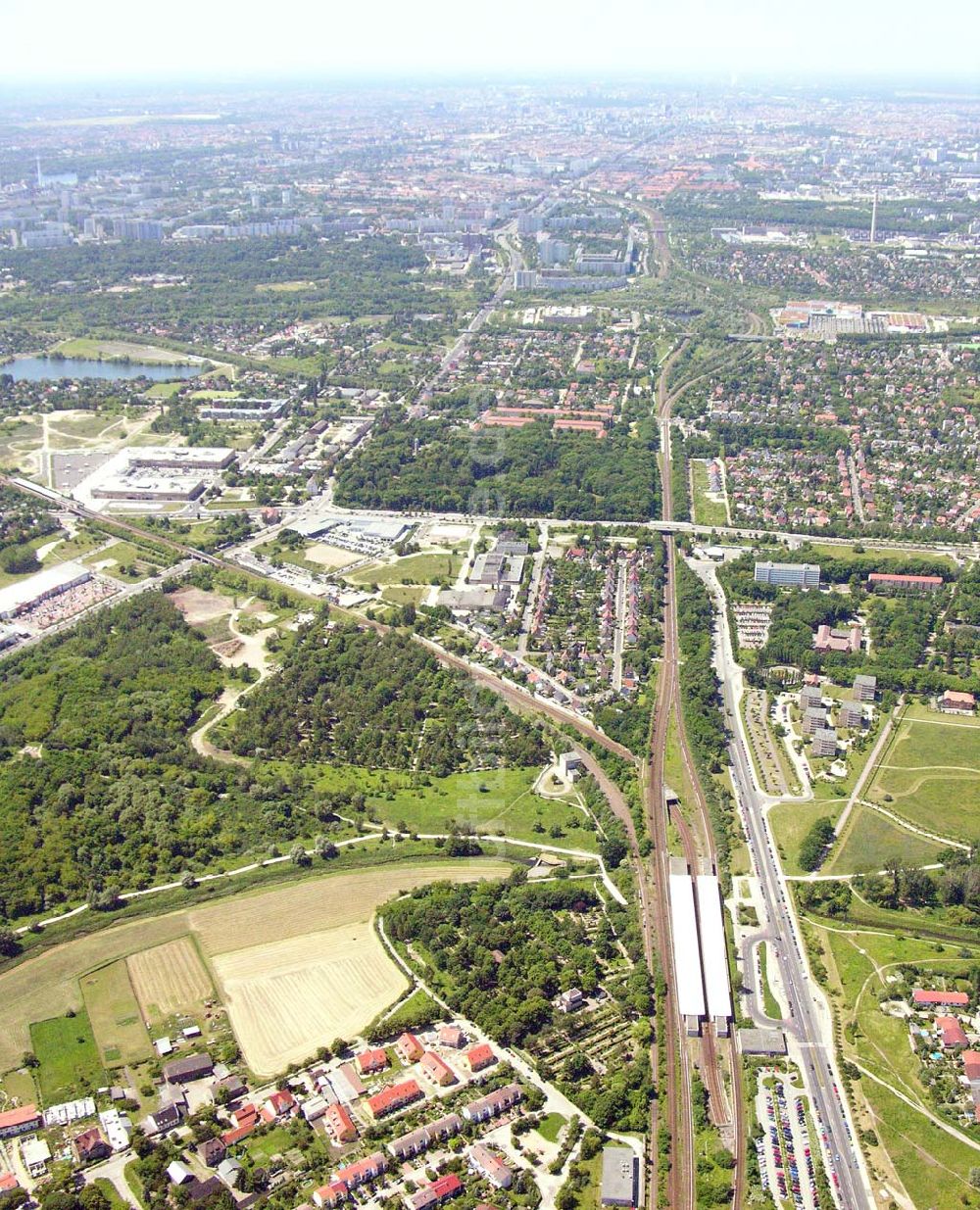 Berlin aus der Vogelperspektive: Wohnsiedlungsneubau Berlin-Kaulsdorf