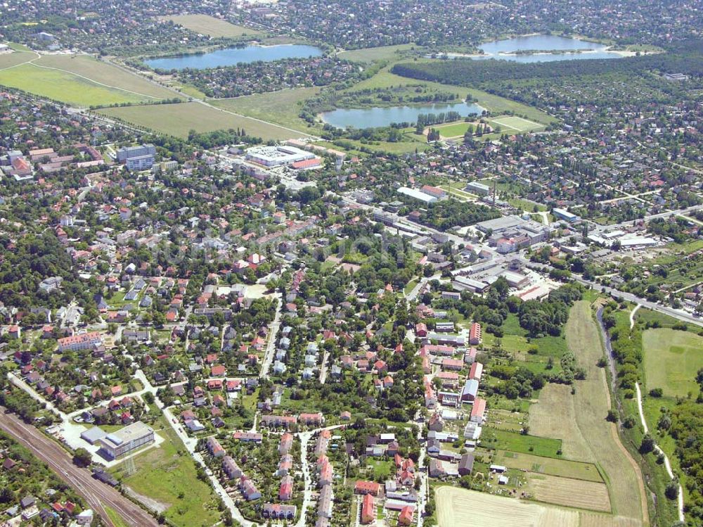 Berlin aus der Vogelperspektive: Wohnsiedlungsneubau Berlin-Kaulsdorf