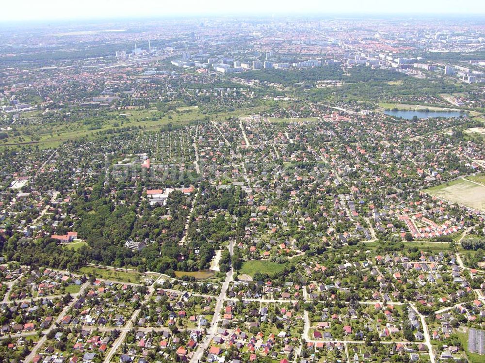 Luftbild Berlin - Wohnsiedlungsneubau Berlin-Kaulsdorf