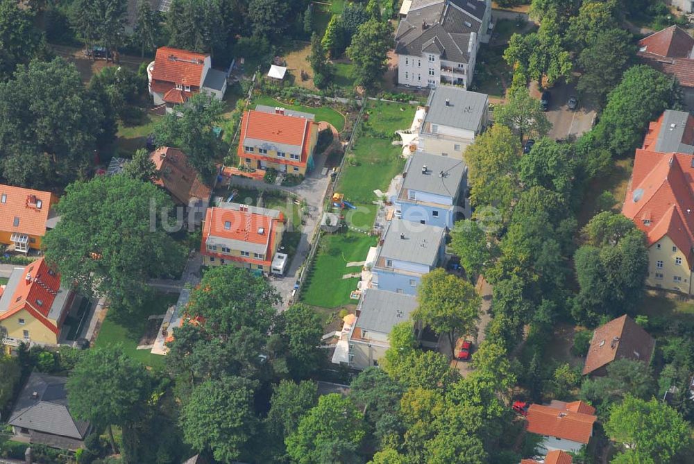 Luftaufnahme Berlin - Wohnsiedlungsneubau der PREMIER-Deutschland GmbH, an der Bondickenstr./Nimrodstr. in Berlin-Reinickendorf