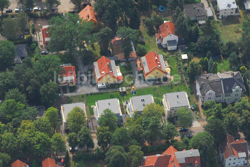 Luftaufnahme Berlin - Wohnsiedlungsneubau der PREMIER-Deutschland GmbH, an der Bondickenstr./Nimrodstr. in Berlin-Reinickendorf