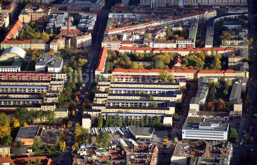 Luftaufnahme Berlin - Wohnstadt Carl Legien an der Erich-Weinert-Straße in Berlin - Prenzlauer Berg