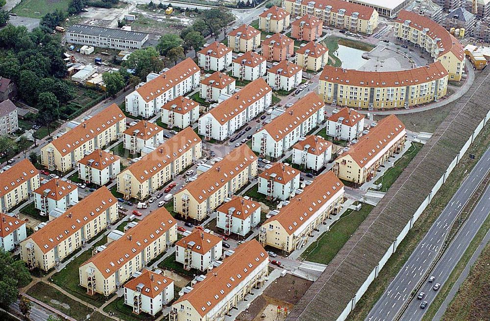 Mahlow aus der Vogelperspektive: 09.09.1995 Wohnstadt Mahlow (Neubau)