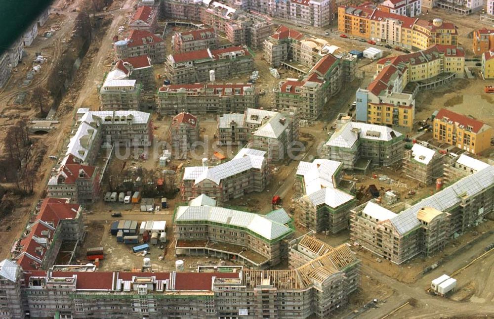 Potsdam von oben - 12.02.94 Wohnungsbau in Potsdam am Kirchsteigfeld