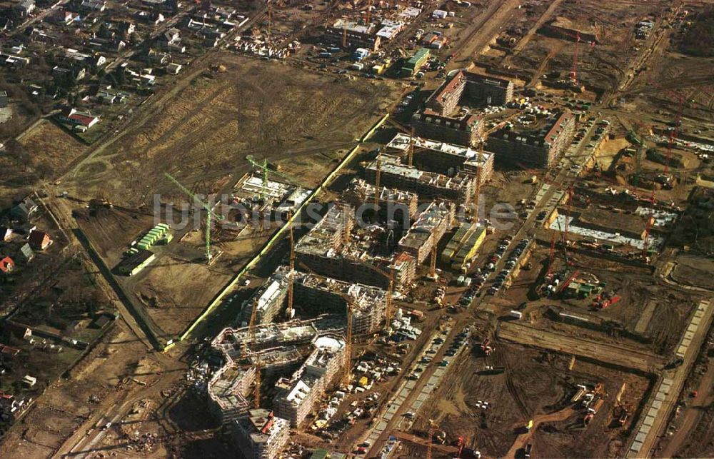 Berlin von oben - Wohnungsbau im Wohngebiet Karow - Nord