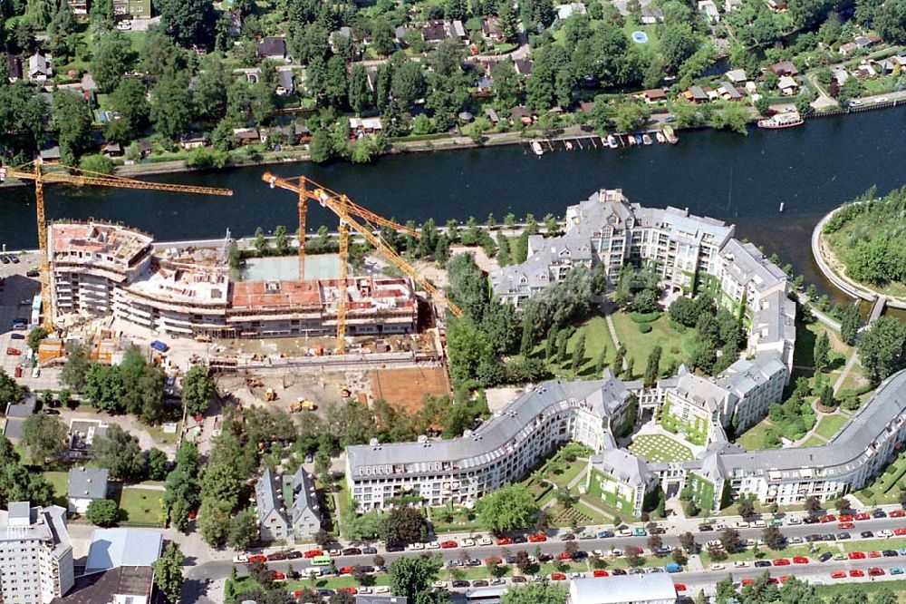 Luftbild Berlin - 30.06.1995 Wohnungsbauamt Tegeler Hafen