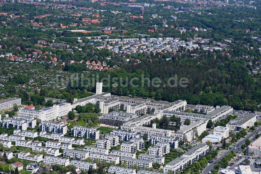 Luftbild Berlin - Wohnungsbauprojekt GreenLofts Monroe Park in Berlin-Lichterfelde