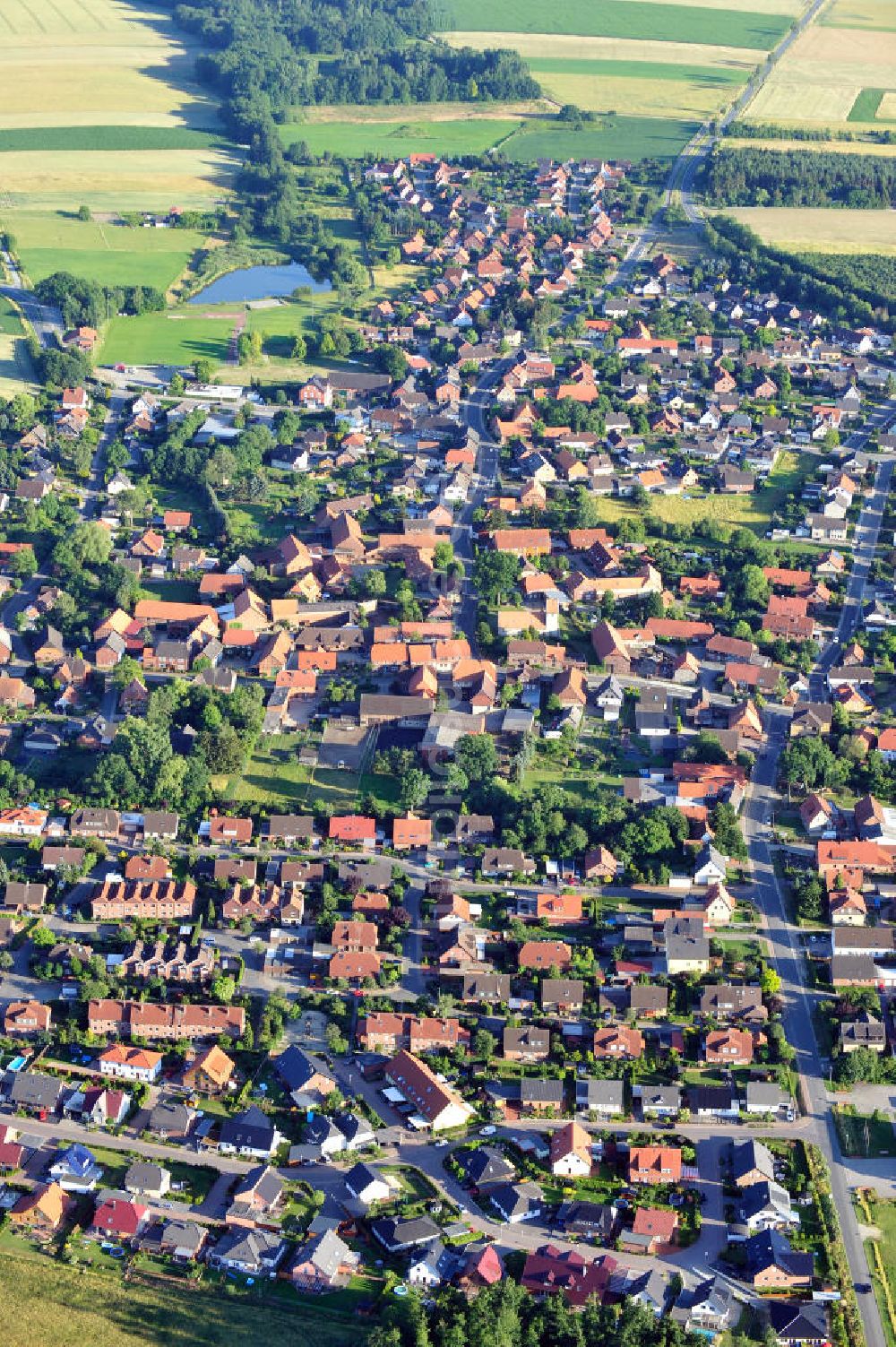 Luftaufnahme Wolfsburg - Helingen - Wolfsburg-Helingen in Niedersachsen