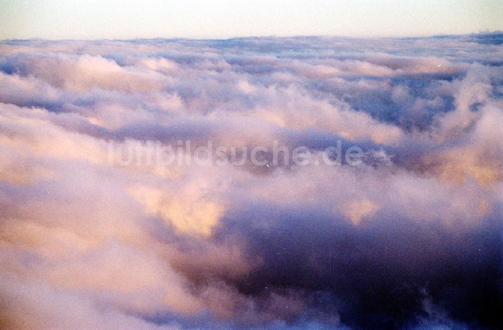 Luftaufnahme Über dem Thüringer Wald - Wolken über dem Thüringer Wald 10.12.02