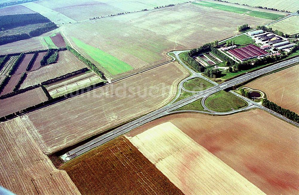 Luftaufnahme Worbis/ Hessen - Worbis/ Hessen 20.09.2003 Fertiges Teilstück der A36