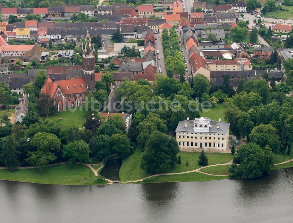 Wörlitz von oben - Wörlitzer Park und Ortschaft Wörlitz in Oranienbaum-Wörlitz im Bundesland Sachsen-Anhalt