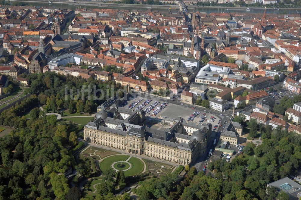 Luftbild Würzburg - Würzburger Residenz in Bayern