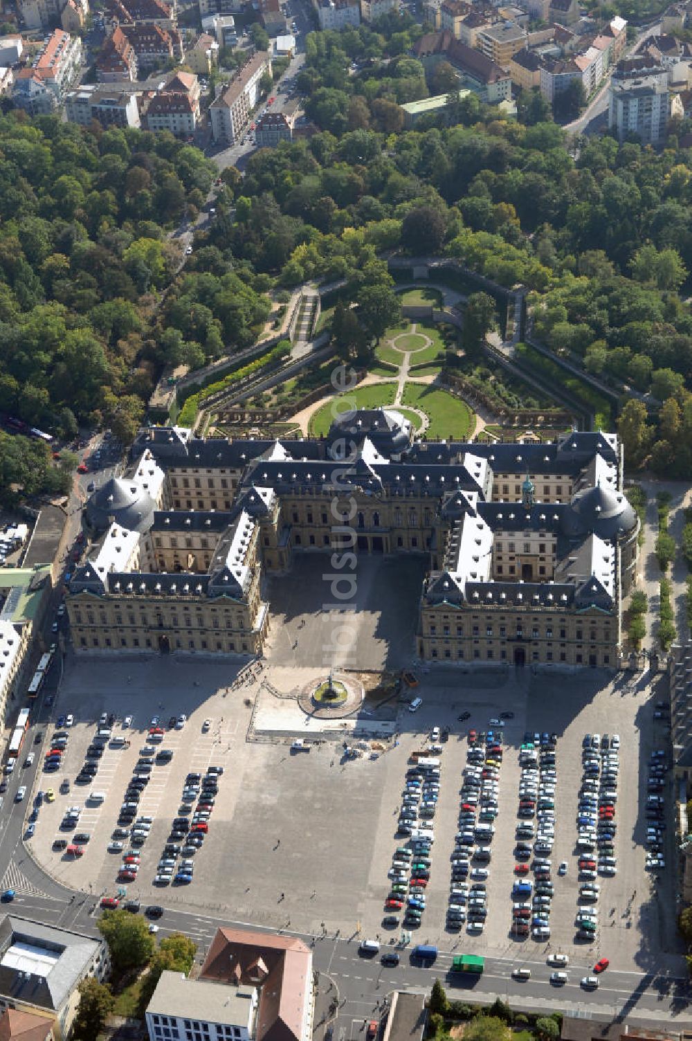 Luftaufnahme Würzburg - Würzburger Residenz in Bayern