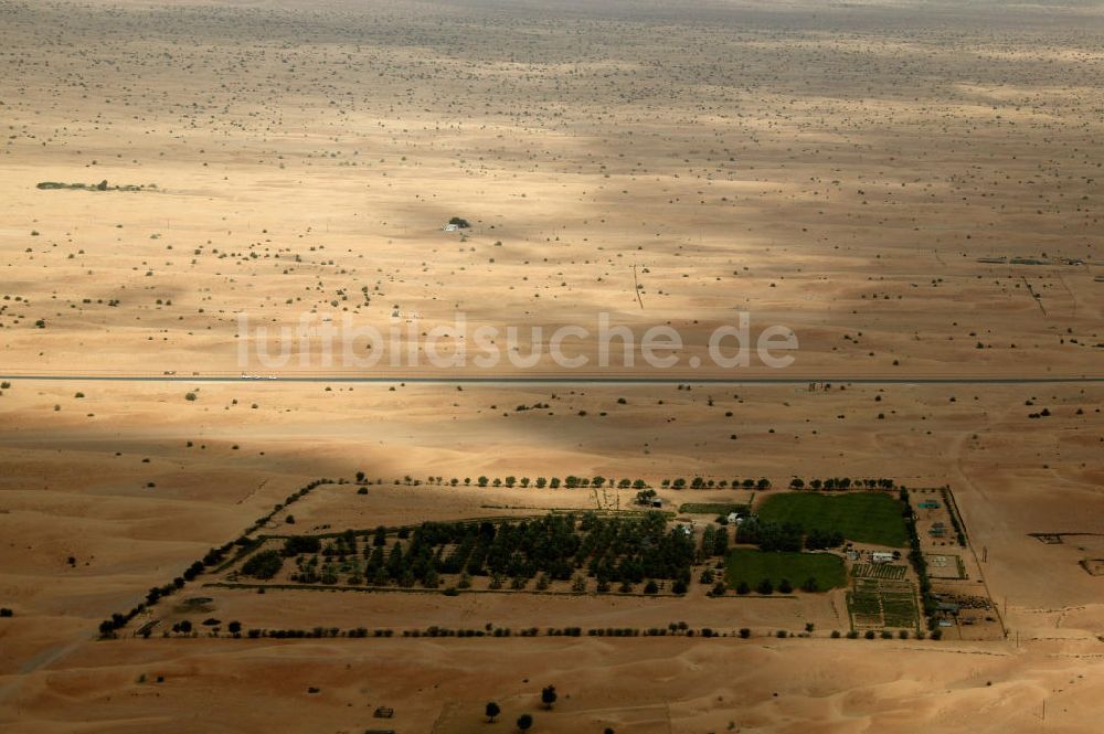 Luftaufnahme Dubai - Wüste Dubai