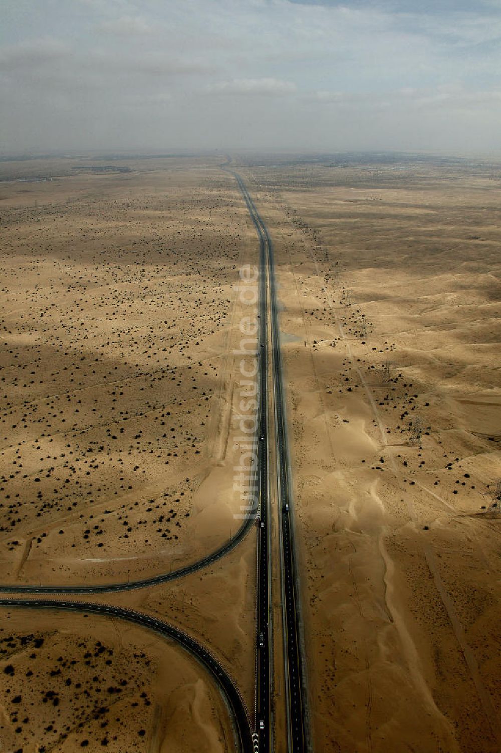 Luftbild Dubai - Wüste zwischen Dubai und Al Ain