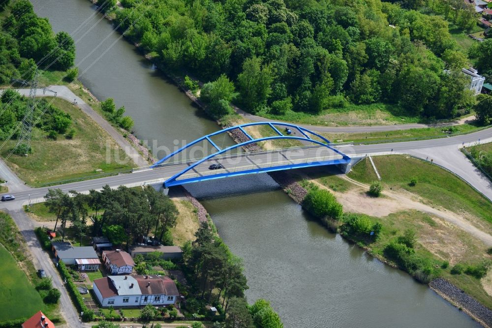 Wusterwitz von oben - Wusterwitzer Brücke am Elbe-Havel-Kanal im Bundesland Brandenburg