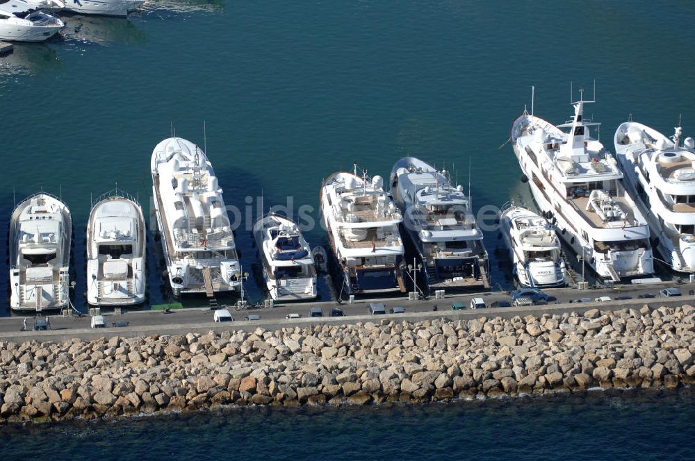 Luftaufnahme Vallauris - Yachten am Hafen Golfe-Juan in Vallauris