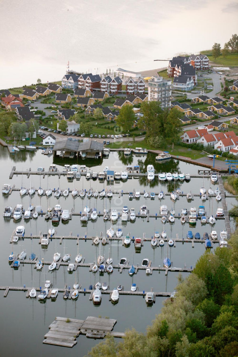 RECHLIN von oben - Yachthafen im Claassee bei Rechlin