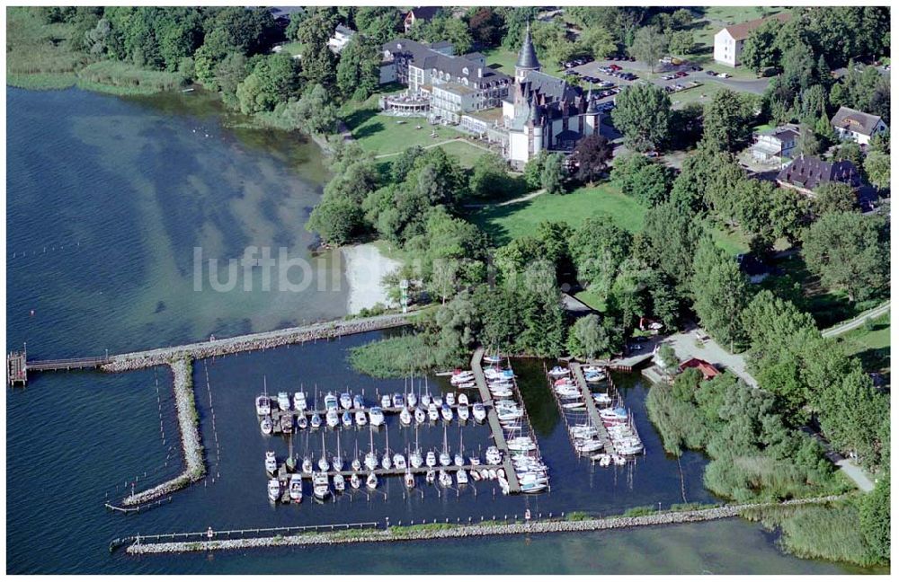 Klink von oben - Yachthafen am Schlosshotel Klink