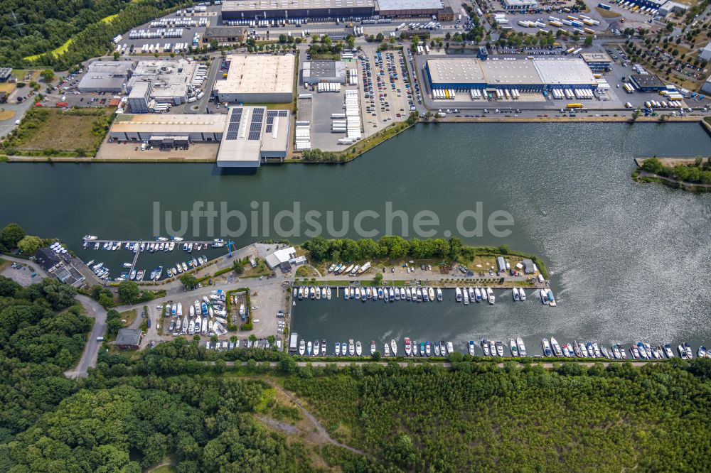 Luftaufnahme Castrop-Rauxel - Yachthafen am Uferbereich am Rhein-Herne-Kanal in Castrop-Rauxel im Bundesland Nordrhein-Westfalen, Deutschland