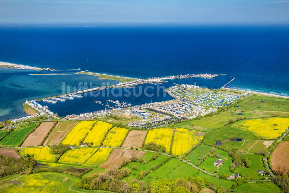 Kappeln von oben - Yachthafen Yachthafen Olpenitz mit Sportboot- Anlegestellen und Bootsliegeplätzen am Uferbereich der Ostsee in Kappeln im Bundesland Schleswig-Holstein, Deutschland