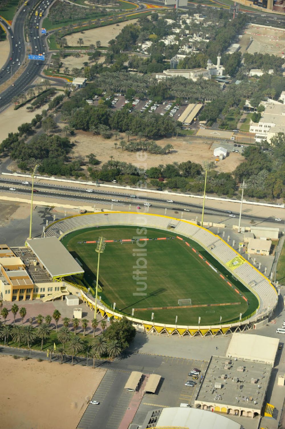 Dubai aus der Vogelperspektive: Zabeel Stadion des Al Wasl Sports Club in Dubai