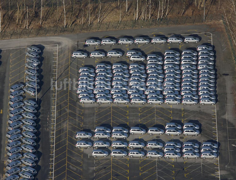 Luftbild Bochum - Zafira - Neuwagen- Abstellflächen am Opel-Werk in Bochum