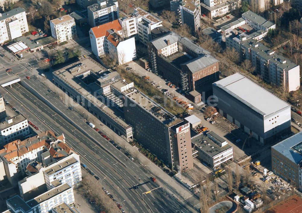 Berlin - Wilmersdorf aus der Vogelperspektive: Zentrale der Landesbank Berlin an der Bundesallee in Berlin-Wilmersdorf.